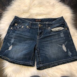 Seven7 jean shorts